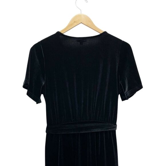 NWT Baltic Born Nadine Velvet Midi Dress Black Size Medium Party Wedding Holiday - Picture 7 of 14